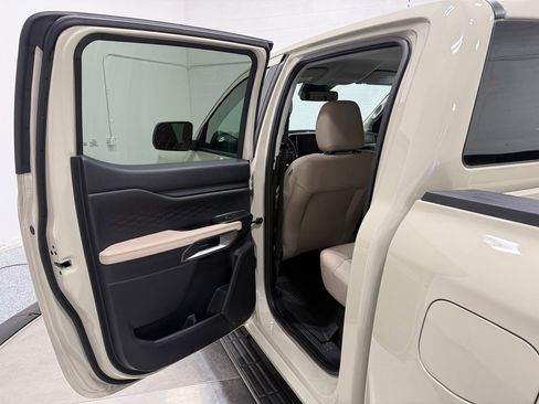 Used 2025 Ford Ranger XLT w/ FX4 Off-Road Package image 52