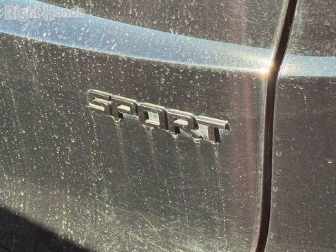 Used 2024 Honda CR-V Sport image 11