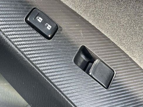 Used 2014 MAZDA MAZDA3 i Touring w/ Technology Package image 13