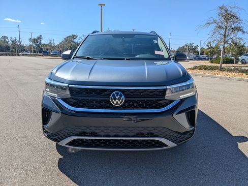 Used 2023 Volkswagen Taos S image 3