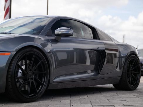 Used 2009 Audi R8 V8 AWD/4WD image 9