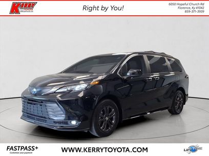 Certified 2024 Toyota Sienna XLE Woodland Edition