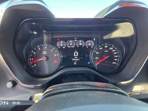 Used 2020 Chevrolet Camaro SS RWD image 18