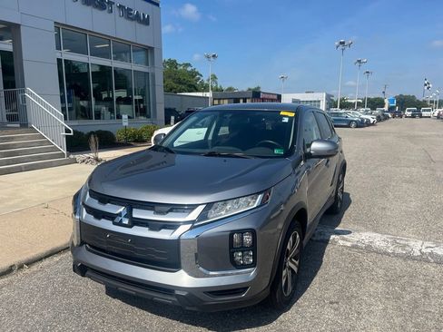 Used 2022 Mitsubishi Outlander Sport SE FWD image 7