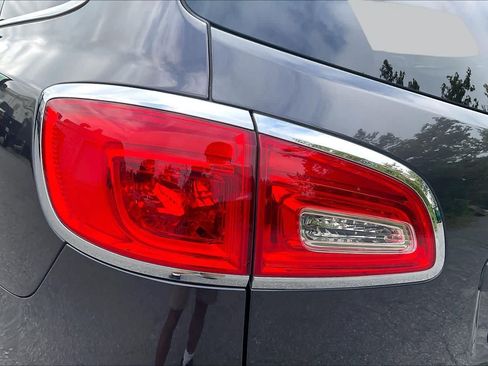 Used 2015 Buick Enclave Leather FWD image 27