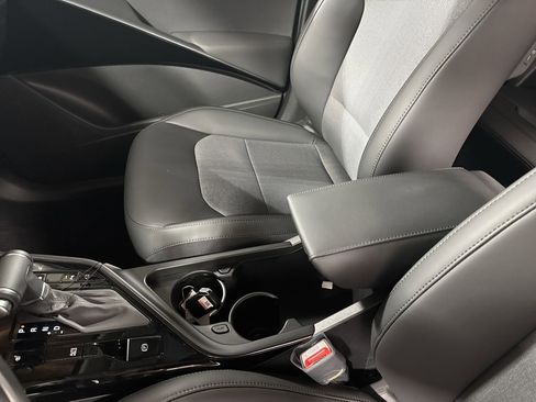 Certified 2025 Kia Niro EX Touring image 26