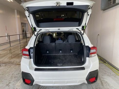 Used 2023 Subaru Crosstrek 2.0i Premium image 7