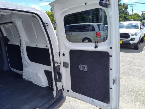 Used 2017 Nissan NV200 S w/ Cruise Control Package FWD image 16