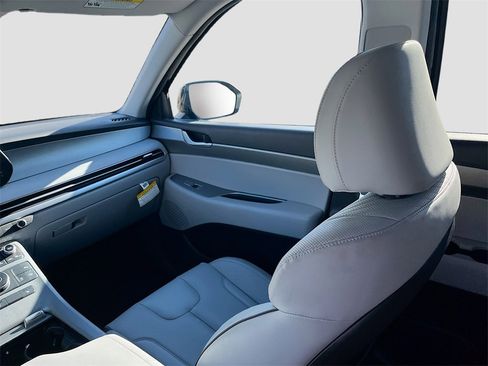 Used 2025 Hyundai Palisade SEL image 23
