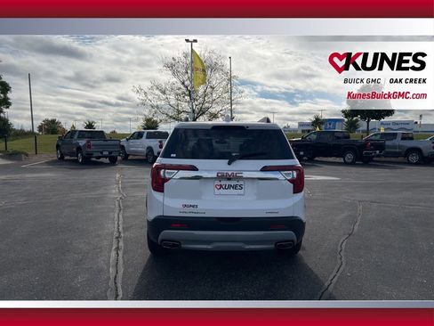 Used 2023 GMC Acadia SLT image 5