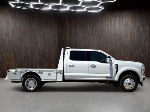 Used 2026 Ford F450 Platinum w/ FX4 Off-Road Package AWD/4WD image 65
