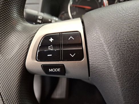 Used 2011 Toyota Corolla S image 16