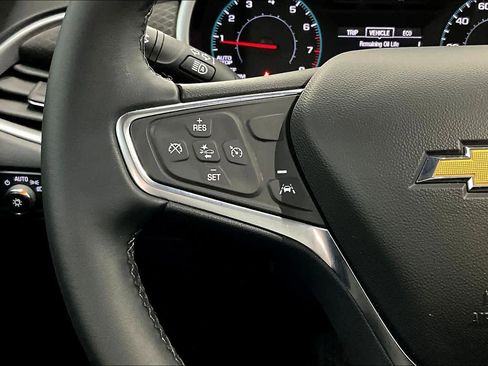 Used 2025 Chevrolet Malibu RS FWD image 22