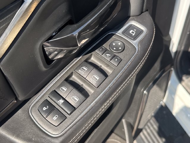 Used 2022 RAM 2500 Limited w/ Body Color Bumper Group AWD/4WD image 22