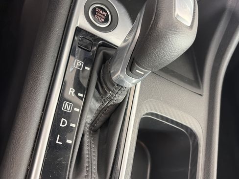 Certified 2023 Nissan Sentra SV FWD image 25
