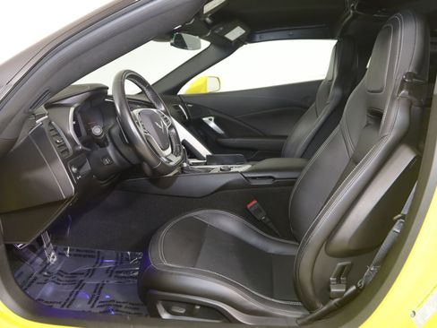 Used 2016 Chevrolet Corvette Stingray Coupe RWD image 12