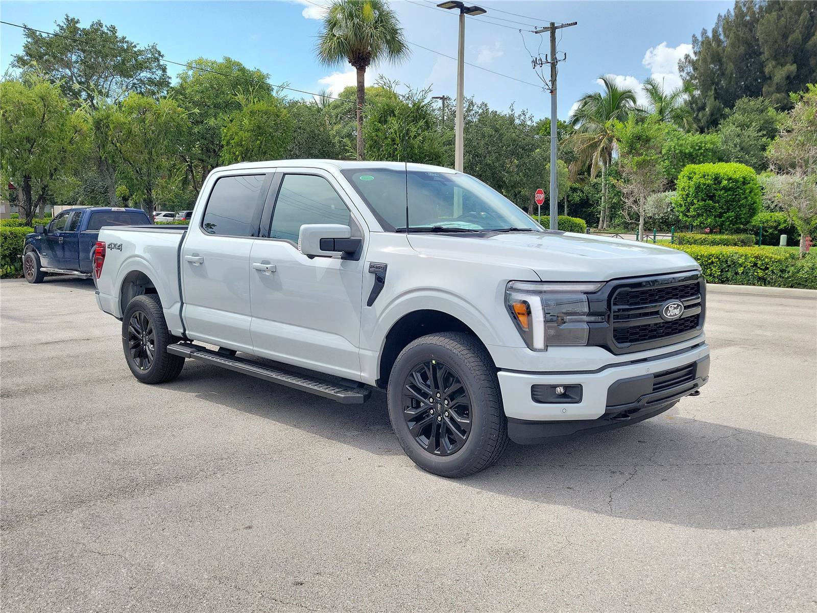 New 2026 Ford F150 Lariat w/ Equipment Group 502A High AWD/4WD image 32