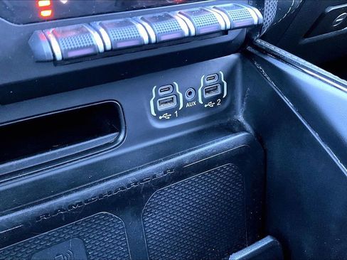 Used 2022 RAM 1500 Limited image 32