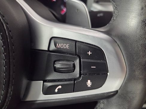 Used 2019 BMW M550i xDrive w/ Dynamic Handling Package AWD/4WD image 16