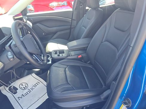 Used 2025 Ford Mustang Mach-E Premium AWD/4WD image 8