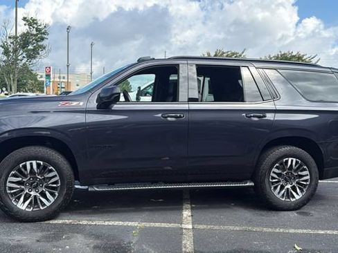 Used 2025 Chevrolet Tahoe Z71 AWD/4WD image 4