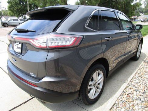 Used 2017 Ford Edge SEL w/ Equipment Group 201A AWD/4WD image 7