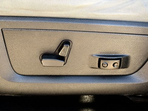 Used 2016 RAM 1500 Lone Star image 25