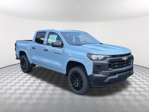 New 2026 Chevrolet Colorado W/T w/ WT Custom Package AWD/4WD image 3