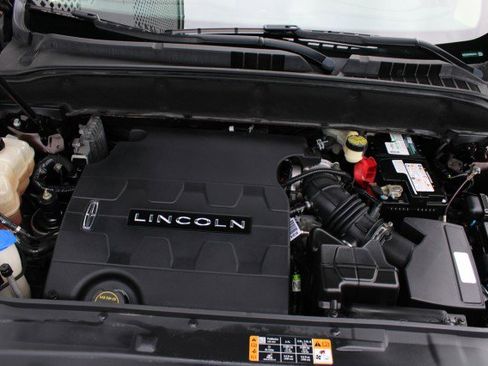 Used 2016 Lincoln MKX Reserve w/ Climate Package AWD/4WD image 37