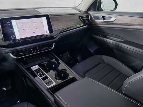 New 2026 Volkswagen Atlas SEL AWD/4WD image 23