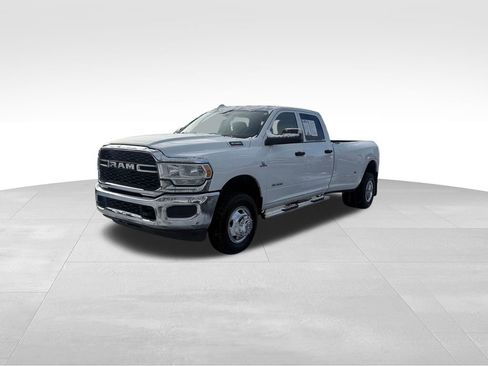 Used 2021 RAM 3500 Tradesman image 3