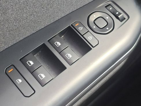 Used 2025 Kia K4 EX FWD image 25