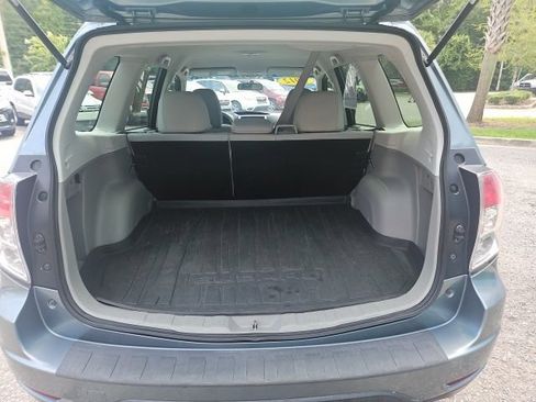 Used 2012 Subaru Forester 2.5X w/ Alloy Wheel Pkg AWD/4WD image 8