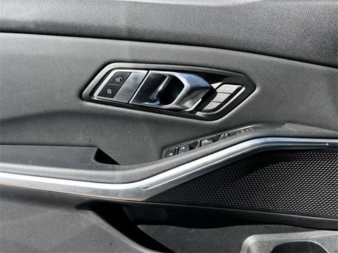 Used 2019 BMW 330i Sedan w/ Convenience Package image 26