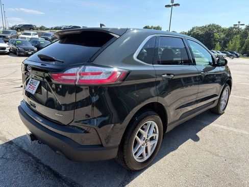 Used 2024 Ford Edge SEL w/ Convenience Package AWD/4WD image 7