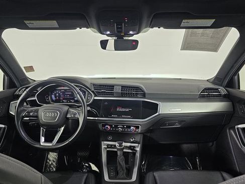 Used 2023 Audi Q3 2.0T Premium image 27