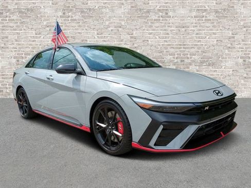 Used 2025 Hyundai Elantra N FWD image 1