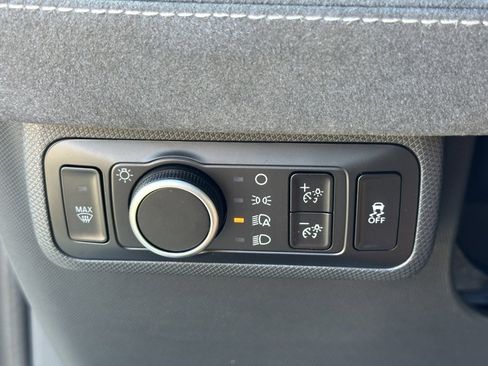 New 2025 Ford Mustang Mach-E GT w/ Interior Protection Package image 31