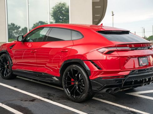 Used 2023 Lamborghini Urus S AWD/4WD image 19