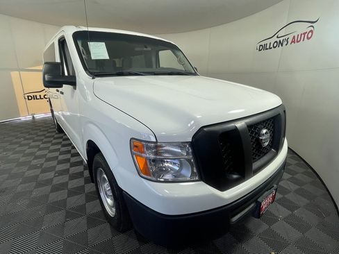 Used 2019 Nissan NV 3500 S image 10
