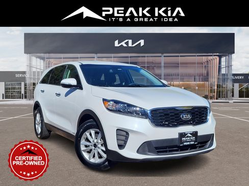 Used 2019 Kia Sorento LX image 1