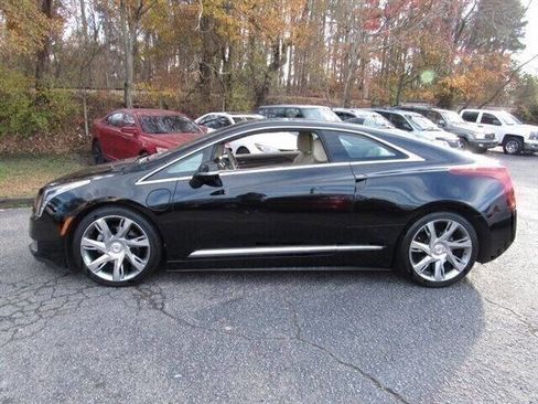 Used 2014 Cadillac ELR w/ Luxury Package image 3