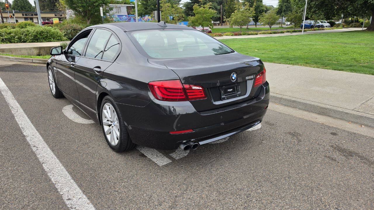 Used 2012 BMW 528i xDrive Sedan AWD/4WD image 12