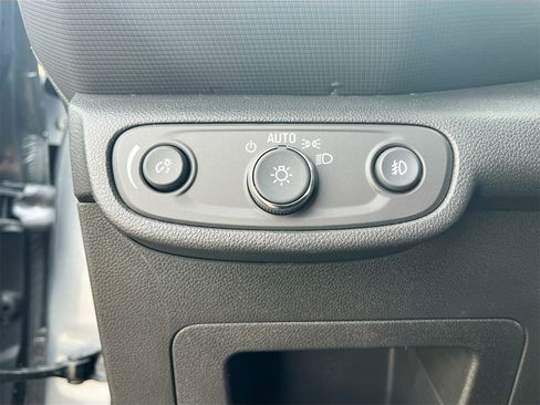 Used 2022 Chevrolet TrailBlazer ACTIV w/ Sun and Liftgate Package image 10