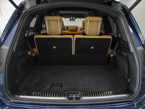 Used 2024 Mercedes-Benz GLS 580 4MATIC image 40