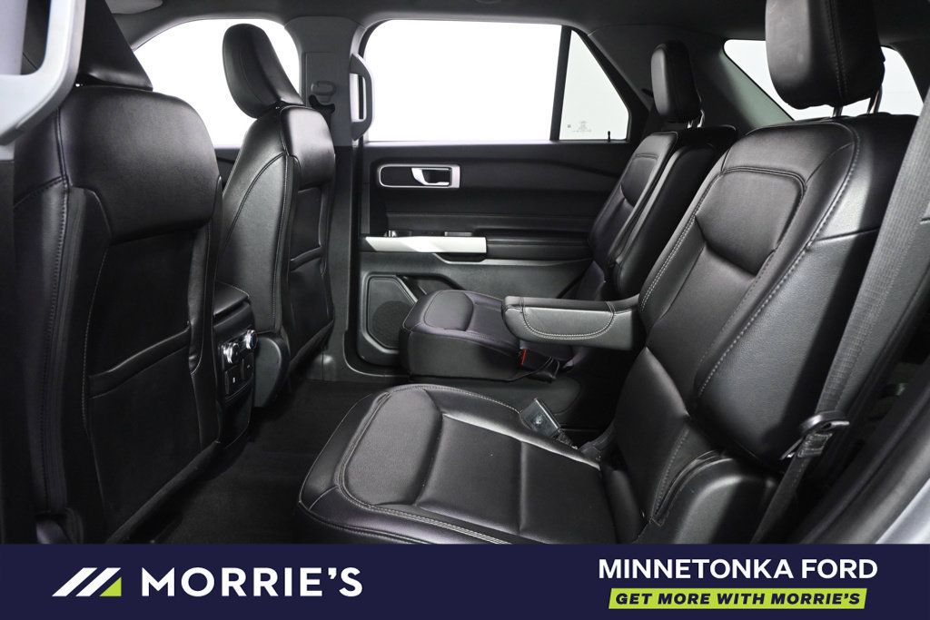 Used 2021 Ford Explorer XLT w/ Equipment Group 202A AWD/4WD image 21