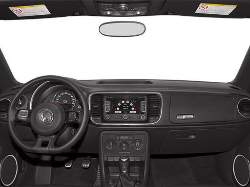 Used 2013 Volkswagen Beetle Turbo FWD image 7