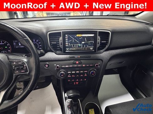 Used 2017 Kia Sportage EX w/ EX Technology Package image 16