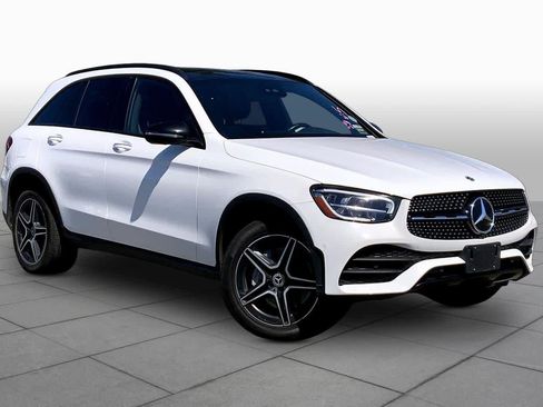 Used 2022 Mercedes-Benz GLC 300 4MATIC image 3
