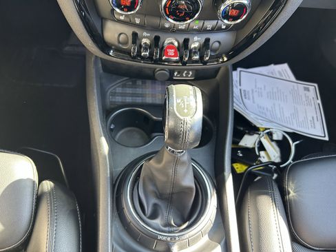 Used 2017 MINI Cooper Clubman S image 15